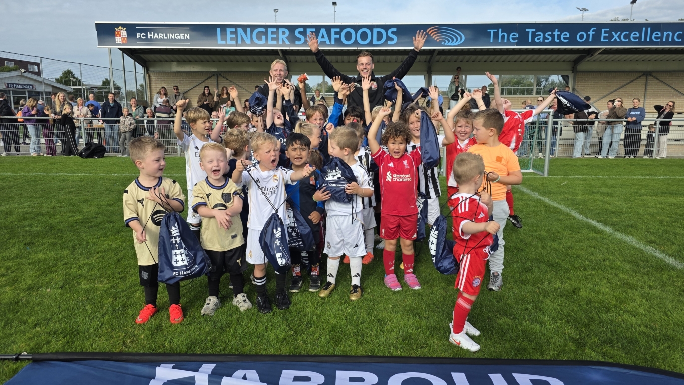 Harbour League trapt feestelijk af