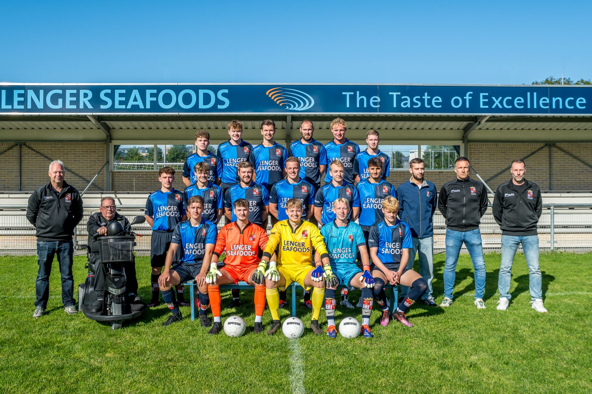 Eigen jeugd volop vertegenwoordigd bij eerste elftal