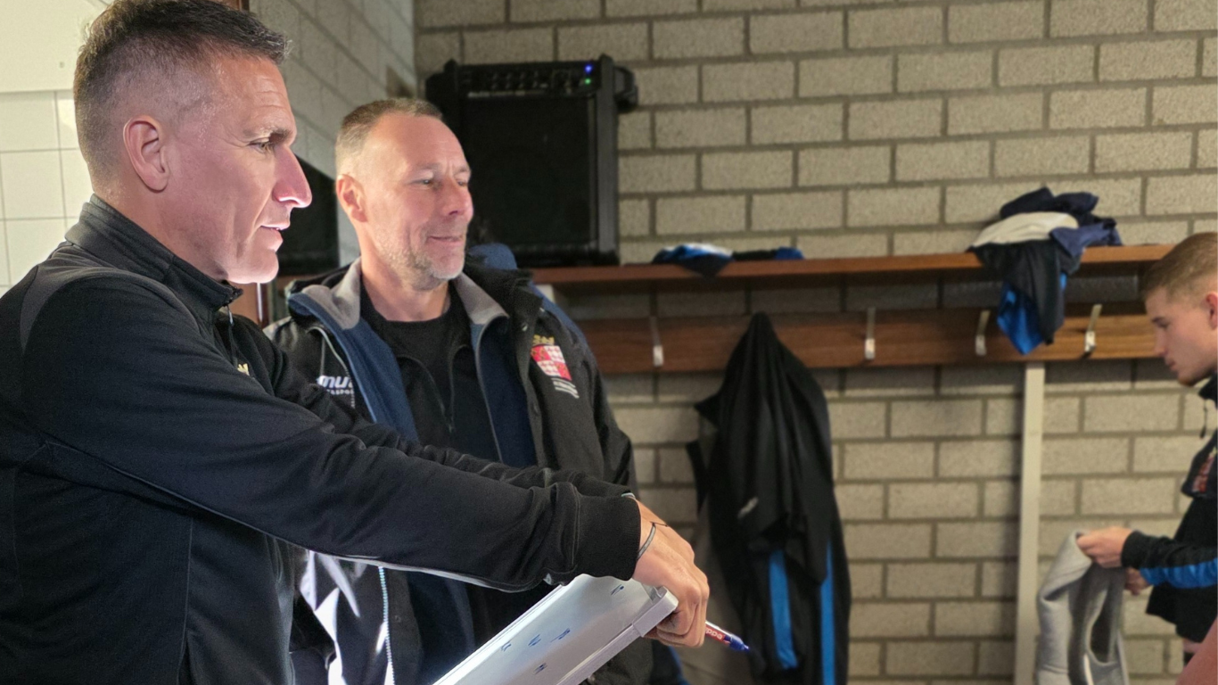 fc Harlingen pakt de punten in stormachtig duel tegen Blauwhuis