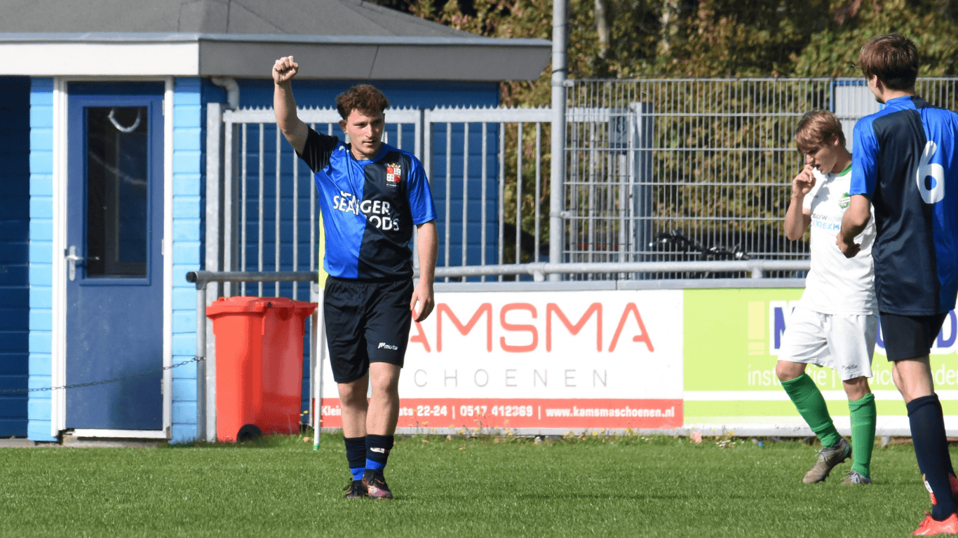 Fc Harlingen overtuigt in eerste thuisduel tegen Old Forward